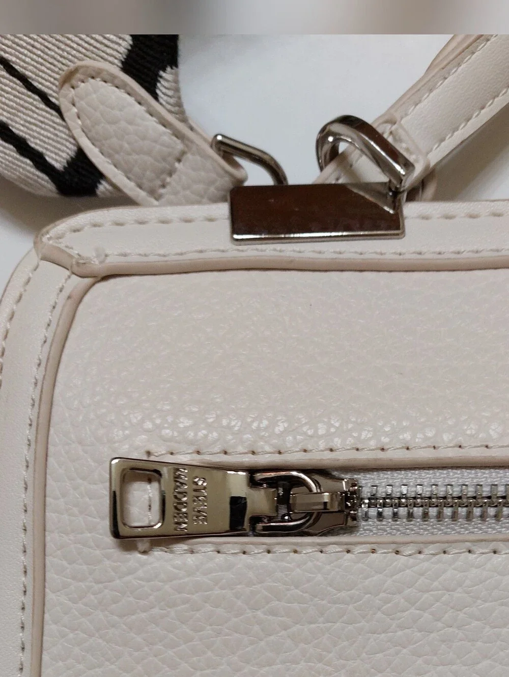 Steve Madden- Satchel.